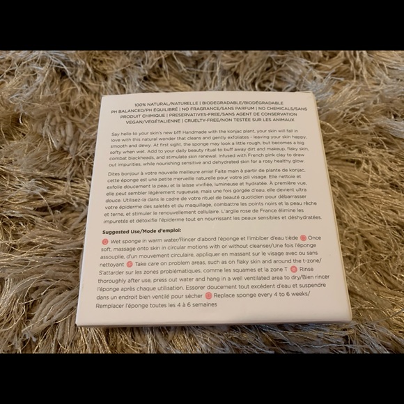 WYLD CHARCOAL KONJAC SPONGE - Picture 4 of 5